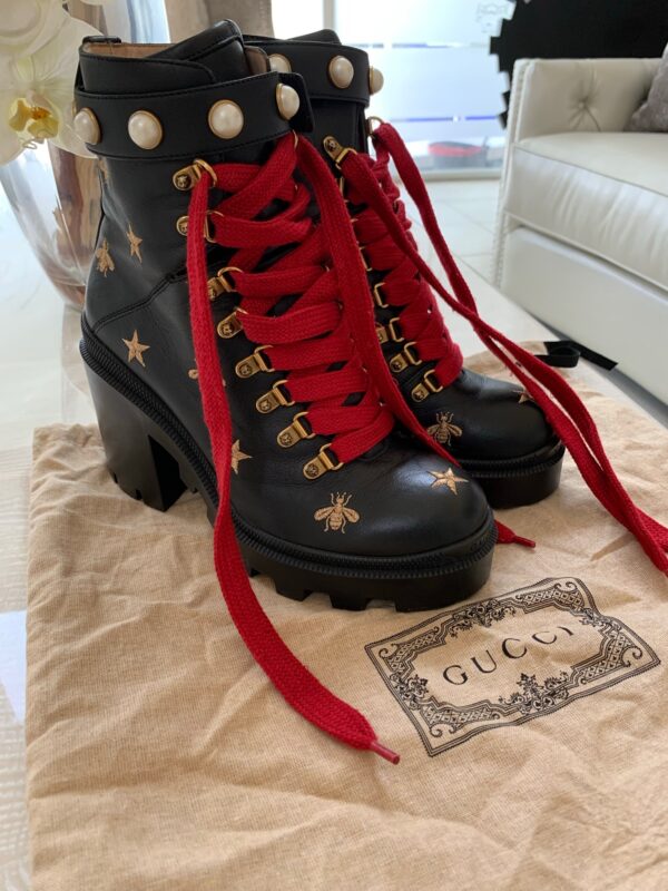 Gucci bee boots, www.notyourregularclposet.com