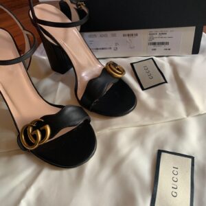 Gucci Marmont GG sandals