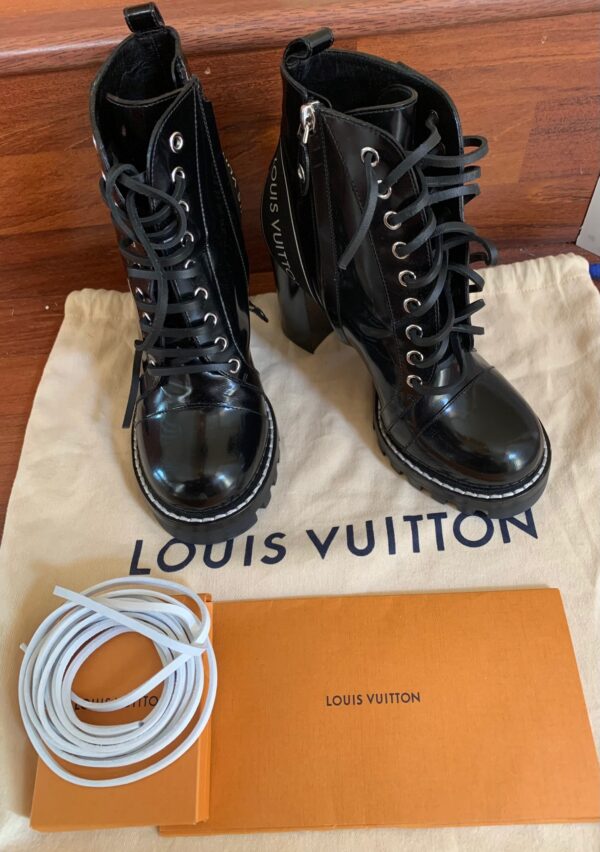Louis Vuitton startrail boots